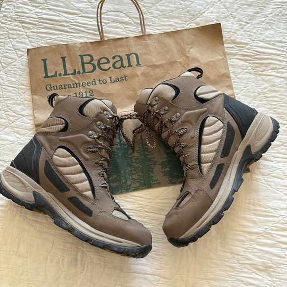 LL Bean Winter Boots - Picture 5 of 11